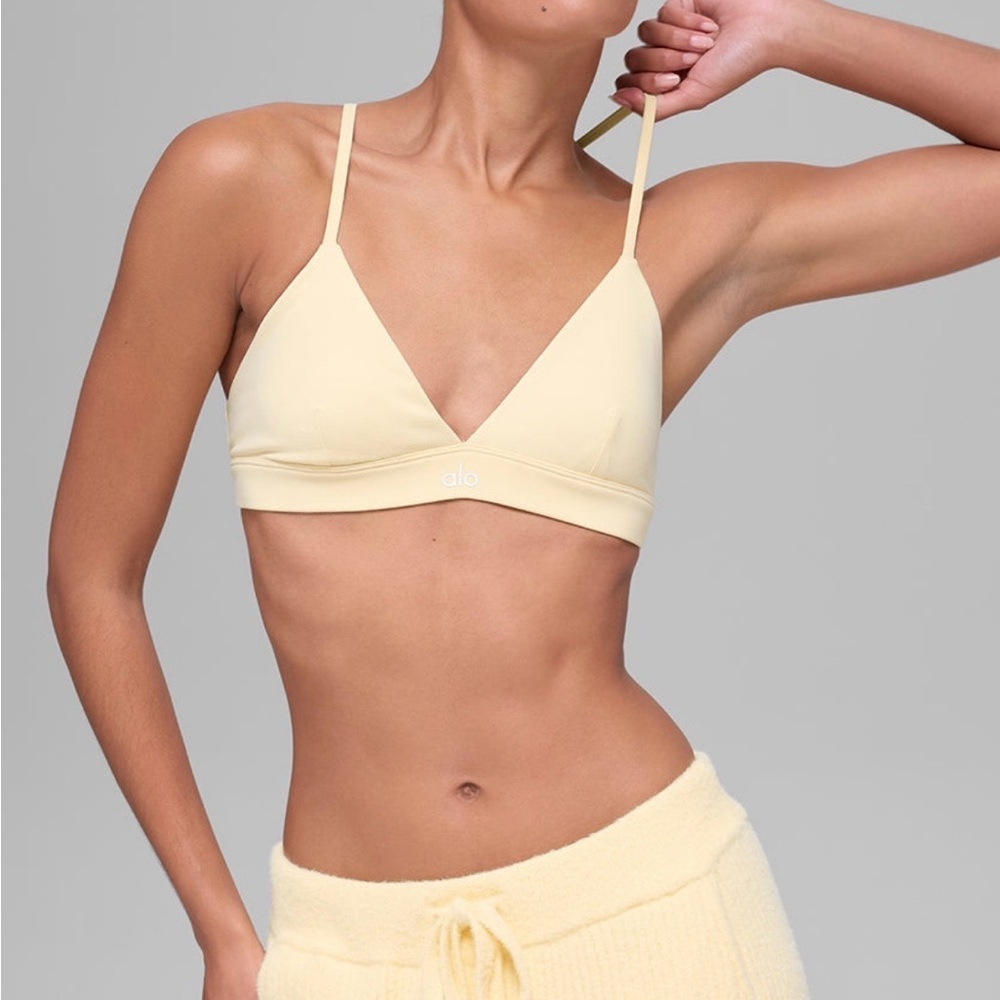 NWT ALO Yoga Splendor Bra - Candlelight
Yellow/White M